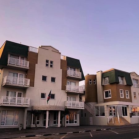 Artemis Hotel Суакопмунд Екстериор снимка