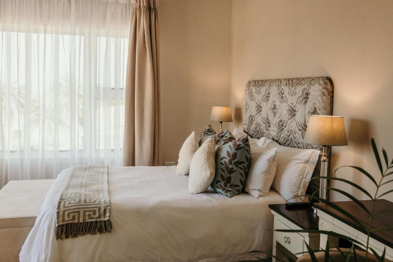 Artemis Hotel Суакопмунд Екстериор снимка